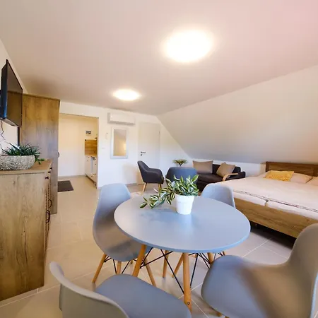Apartman 1 Fklidu Znojmo Exteriér fotografie