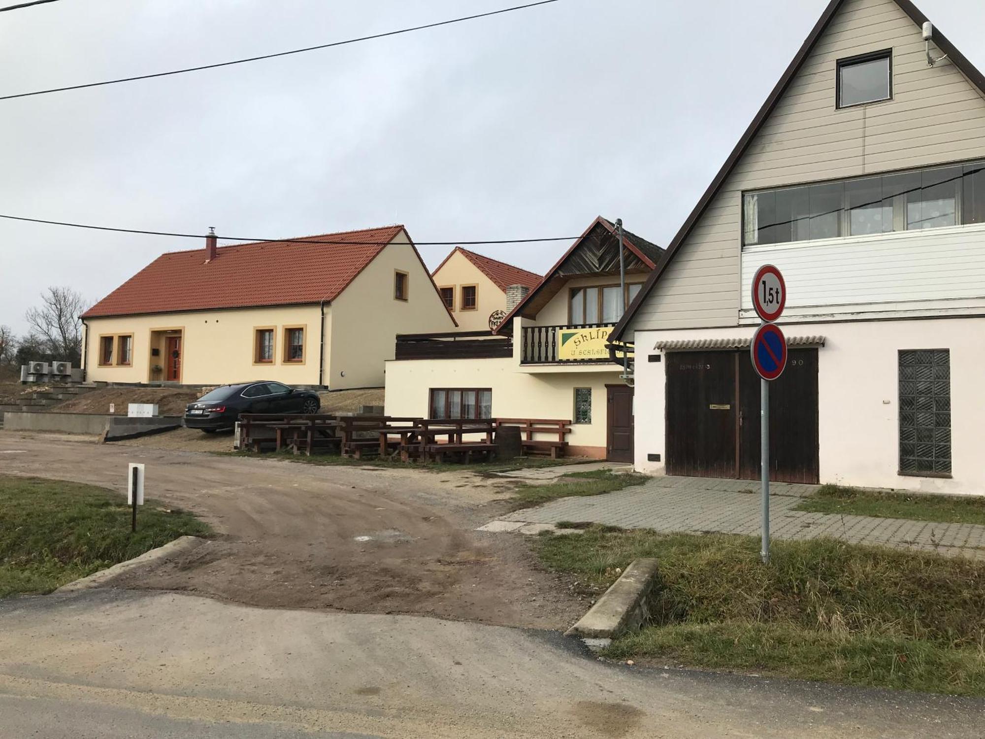 1 Fklidu Apartment